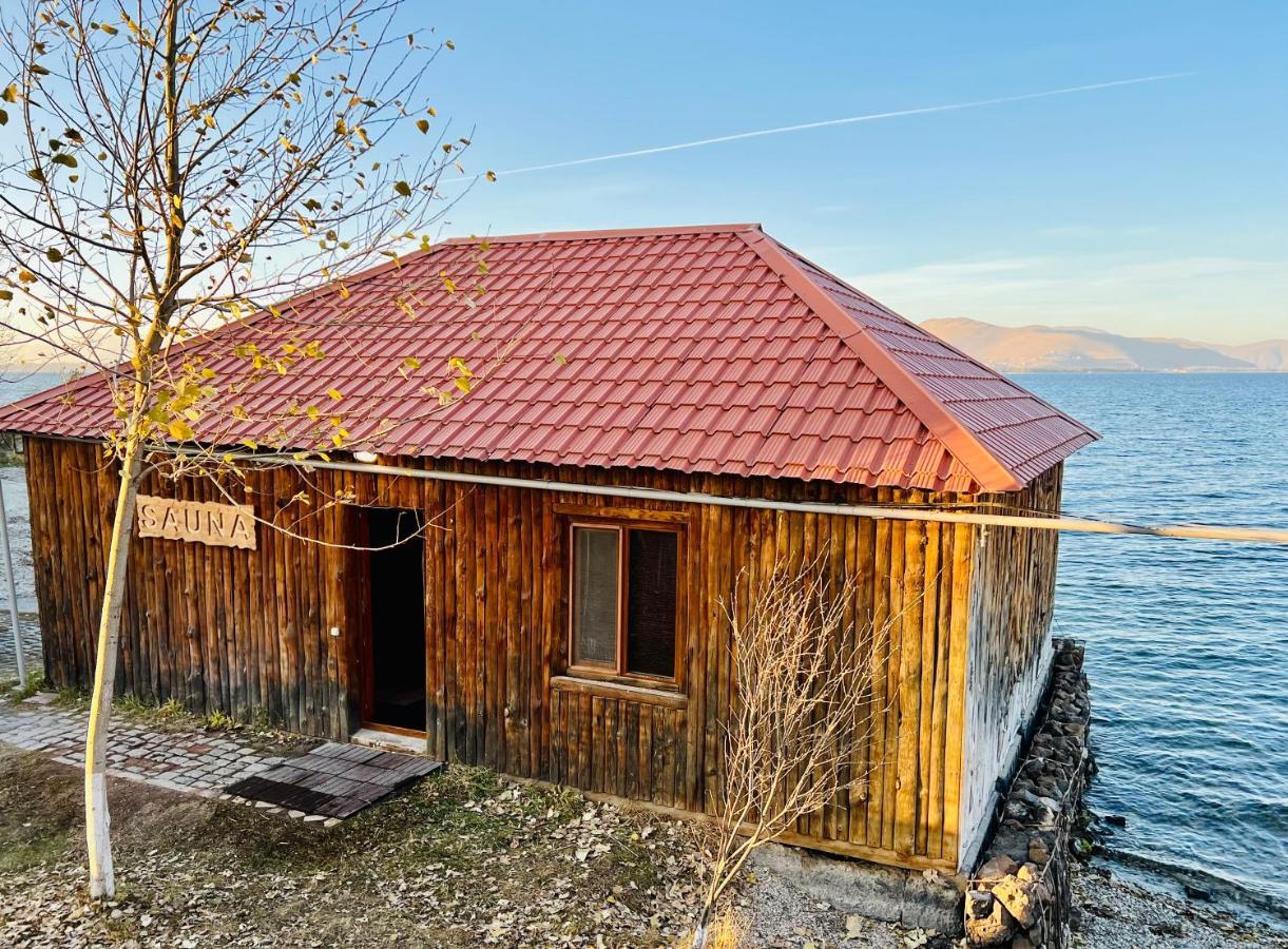 Noy Land Resort Sevan Exterior foto